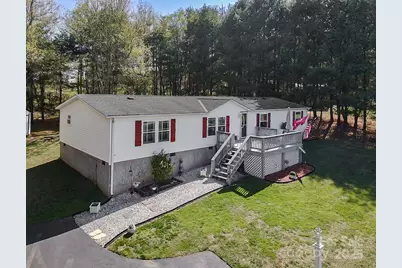 62 Largo Lane, Hendersonville, NC 28792 - Photo 1