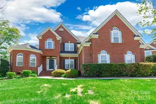 4333 Sawmill Trace Dr, Charlotte, NC 28213 - Photo 1