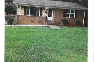 2831 Denview Ln, Charlotte, NC 28208 - Photo 1