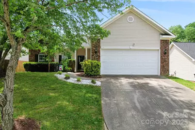 5927 Patricia Ryan Drive, Charlotte, NC 28216 - Photo 1
