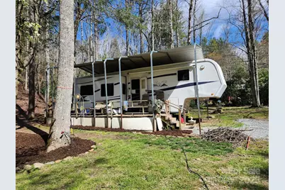 80 S Jarvis Drive, Hendersonville, NC 28792 - Photo 1