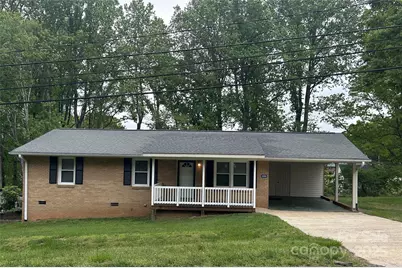 609 E Maine Avenue, Bessemer City, NC 28016 - Photo 1