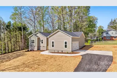 9165 Cherokee Drive, Hickory, NC 28601 - Photo 1