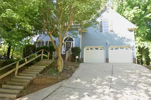 4704 Beech Crest Pl, Charlotte, NC 28269 - Photo 1