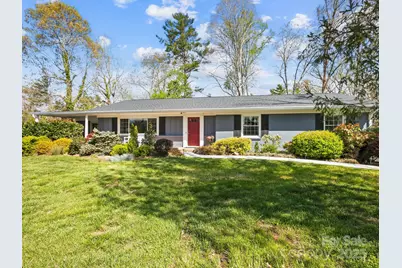29 E Fox Chase Road, Asheville, NC 28804 - Photo 1
