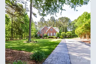 3519 Weddington Oaks Drive, Matthews, NC 28104 - Photo 1