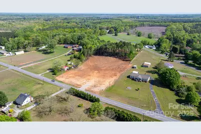 2476 East Maiden Road, Maiden, NC 28650 - Photo 1