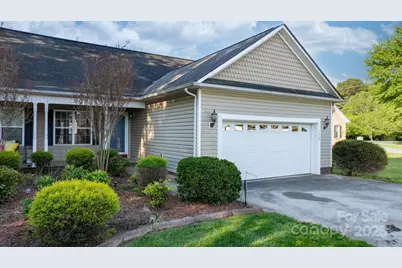 1618 33rd Avenue NE #1, Hickory, NC 28601 - Photo 1