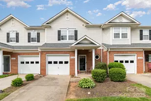 5310 Waverly Lynn Ln, Charlotte, NC 28269 - Photo 1