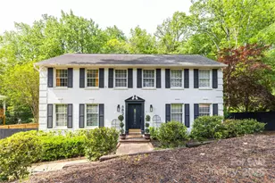 6826 Rollingridge Dr, Charlotte, NC 28211 - Photo 1