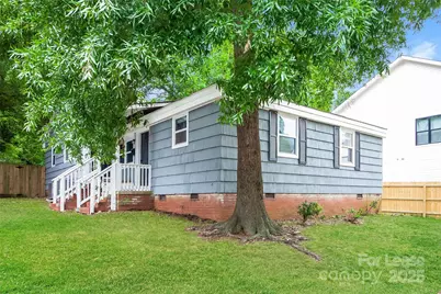 2327 Marlowe Avenue, Charlotte, NC 28208 - Photo 1