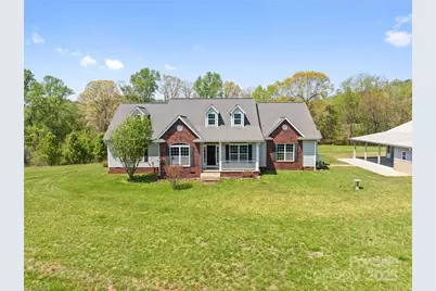 1046 Linneys Mill Road, Union Grove, NC 28689 - Photo 1