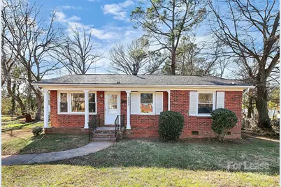 4325 Birkdale Drive, Charlotte, NC 28208 - Photo 1