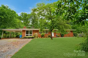 1713 Wildwood Dr, Albemarle, NC 28001 - Photo 1