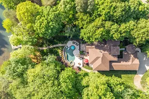 135 Sumter Dr, Mooresville, NC 28117 - Photo 1