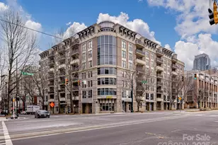 718 W Trade St, Charlotte, NC 28202 - Photo 1