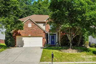 5818 Downfield Wood Dr, Charlotte, NC 28269 - Photo 1