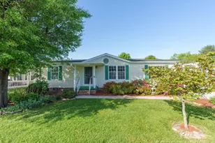 236 White Ash Cir, Hendersonville, NC 28739 - Photo 1