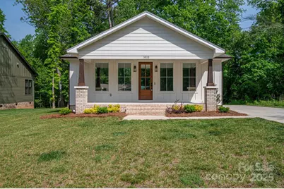 1012 W Carroll Street, Cherryville, NC 28021 - Photo 1