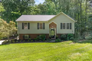 4700 Hickory Grove Rd, Mount Holly, NC 28120 - Photo 1