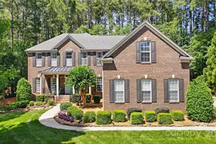 129 Willow Tree Ln, Mount Holly, NC 28120 - Photo 1