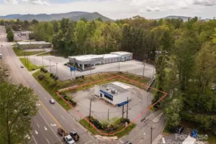 579 Tunnel Rd, Asheville, NC 28805 - Photo 1