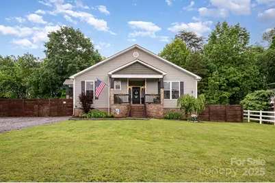 5252 Ramblewoods Avenue, Claremont, NC 28610 - Photo 1