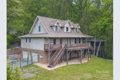 360 Lenwood Drive, Waynesville, NC 28785 - Photo 1