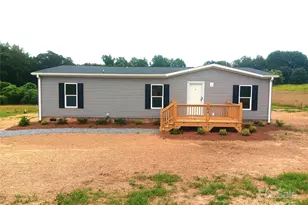 104 Advent Dr, Grover, NC 28073 - Photo 1