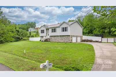 2325 Merts Way SE, Hudson, NC 28638 - Photo 1