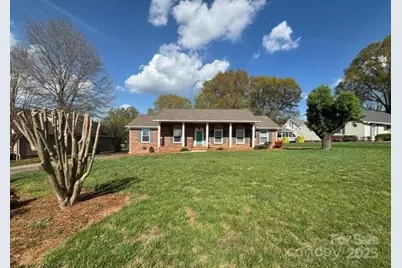 3660 9th Street Drive NE, Hickory, NC 28601 - Photo 1