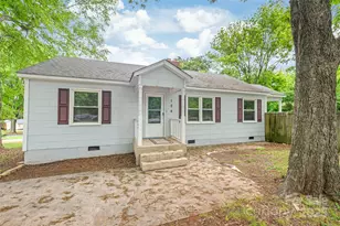 104 Willetta Dr, Charlotte, NC 28217 - Photo 1