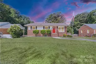3400 Barfield Dr, Charlotte, NC 28217 - Photo 1