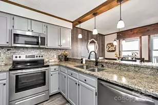 301 Pinnacle Inn Rd, Beech Mountain, NC 28604 - Photo 1