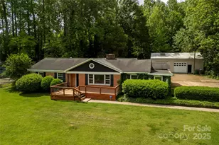 5100 Crestland Ave, Charlotte, NC 28269 - Photo 1