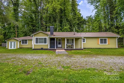 500 Broadway Street, Hendersonville, NC 28739 - Photo 1