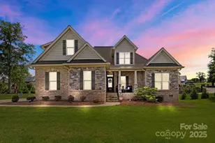 335 Wintergreen Ct, Kings Mountain, NC 28086 - Photo 1