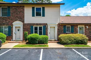 1330 5th St NE, Hickory, NC 28601 - Photo 1