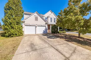 2802 Azalea Hills Dr, Charlotte, NC 28262 - Photo 1