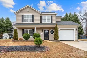 130 Valley Glen Dr, Troutman, NC 28166 - Photo 1
