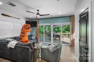 615 Shoreline Dr, Lexington, NC 27292 - Photo 1