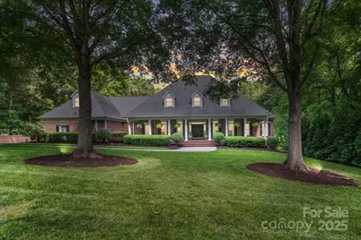 4920 Parview Drive S, Charlotte, NC 28226 - Photo 1