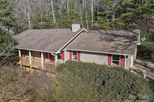 703 Cinnamon Way, Flat Rock, NC 28731 - Photo 1