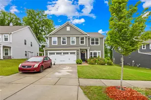 10142 Black Locust Ln, Charlotte, NC 28215 - Photo 1