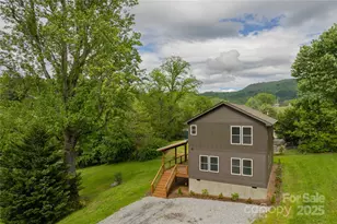 70 Lennon Leigh Lane, Waynesville, NC 28786 - Photo 1