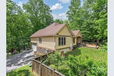 4 Alsatian Lane, Asheville, NC 28805 - Photo 1