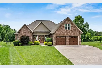 5163 Meadow Park Lane, Hickory, NC 28602 - Photo 1