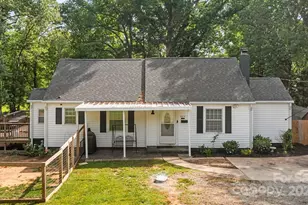 800 Woodlawn St, Belmont, NC 28012 - Photo 1