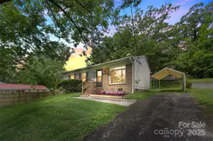 1075 Parkview Dr, Gastonia, NC 28054 - Photo 1