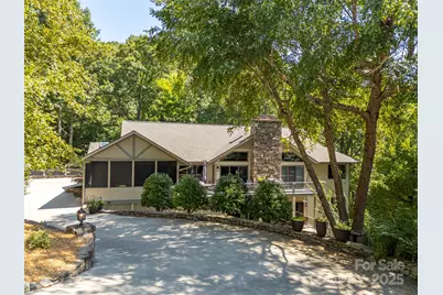 117 Little Cherokee Ridge, Hendersonville, NC 28739 - Photo 1